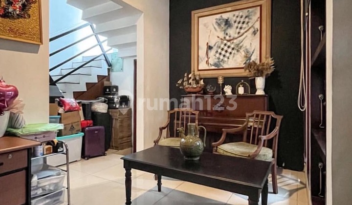 House For Sale - [Bintaro Sector 9] Inside a Large Complex 2