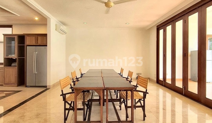 Pejaten Barat - (For Sale) : Bangunan Mewah 2 Lantai Pejaten Barat - (For Sale) : Bangunan Mewah 2 Lantai