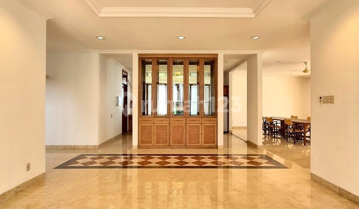 Pejaten Barat - (For Sale) : Bangunan Mewah 2 Lantai Pejaten Barat - (For Sale) : Bangunan Mewah 2 Lantai