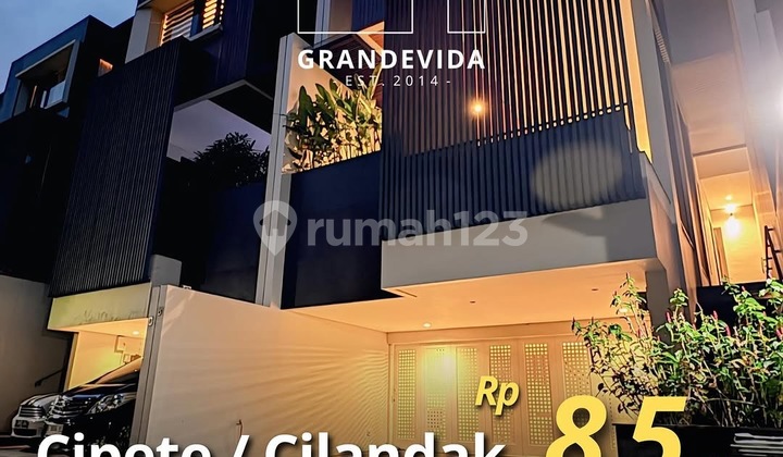 Cipete / Cilandak - [for Sale]: Dalam Townhouse, Design Tropical Modern, Belakang Mall Citos