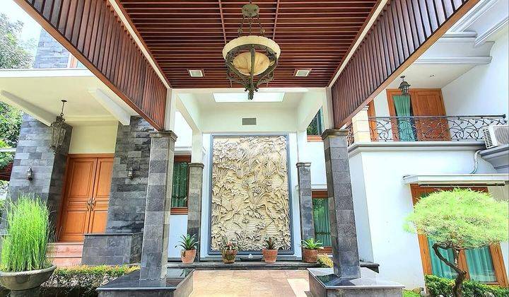 Rumah Mewah, Terawat Dan Siap Huni, Lokasi Sangat Strategis Di Kebayoran Baru 2