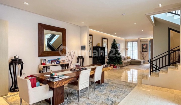 House For Sale - [Veteran Bintaro] Bangunan 3 Lantai Terawat dan Siap Huni