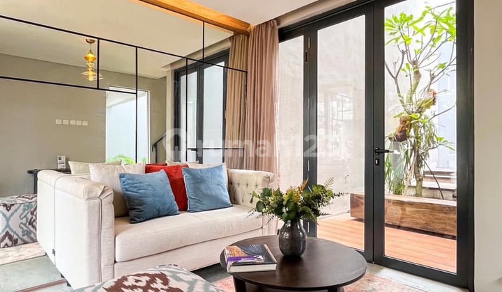 House For Sale - [Jatipadang] Townhouse Baru 5 Menit ke Tb Simatupang 2