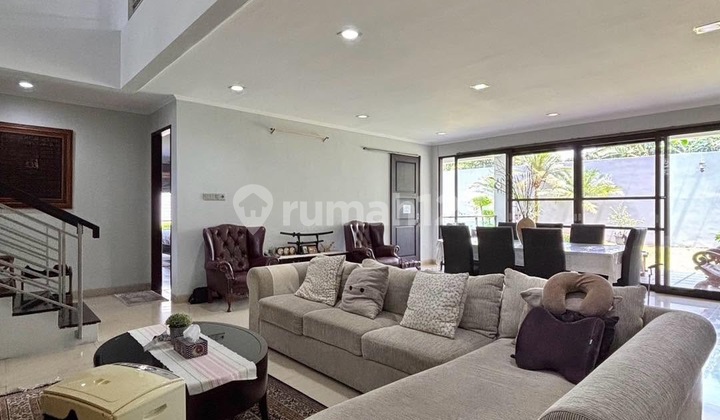 Jagakarsa - [For Sale]: Bangunan 2 Lantai Terawat dan Siap Huni, Lokasi Dalam Komplek 2