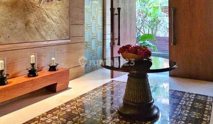 Permata Hijau - [for Sale]: Luxury Resort Terawat Dan Siap Huni, Bangunan 3.5 Lantai 3