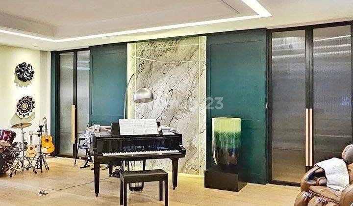 Permata Hijau - [for Sale]: Luxury Resort Terawat Dan Siap Huni, Bangunan 3.5 Lantai 10