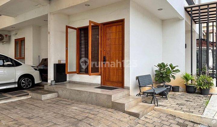 Rumah Minimalis Dalam Cluster Lungan Asri Dan Siap Huni di Kebayoran Lama 2