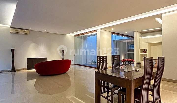 Cilandak - [for Sale]: Modern Tropical House, Private Swimming Pool 4