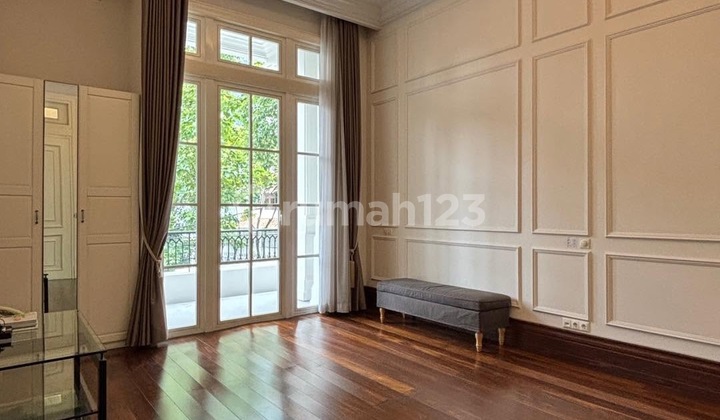 Kuningan - [For Sale]: Rumah Mewah Eksklusif, Desain Modern Classic, Super Strategis di Pusat Bisnis dan Perkantoran 6