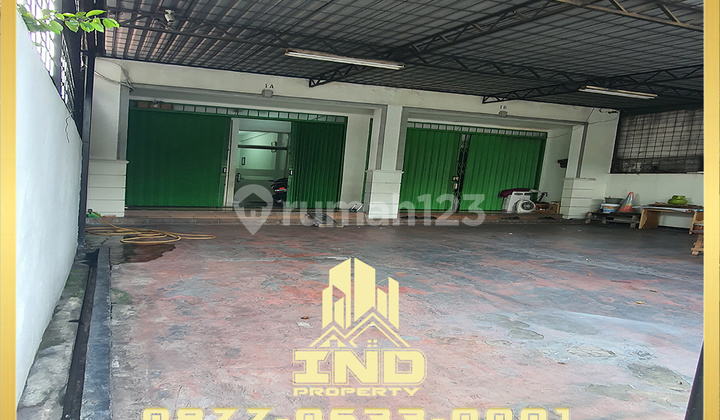 Dijual Ruko Gandeng 3 Lantai  di Meruya Selatan, Kembangan Jakarta Barat.