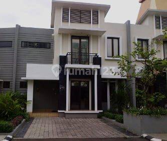 Dijual Rumah Cosmo Park, Thamrin 1