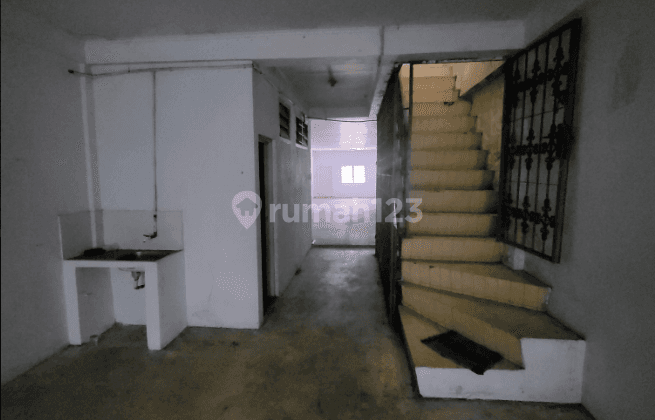 Disewakan Murah Ruko Gudang Gandeng, Jembatan Besi 4