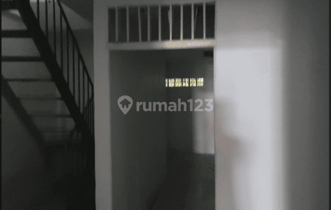 Disewakan Murah Ruko Gudang Gandeng, Jembatan Besi 6