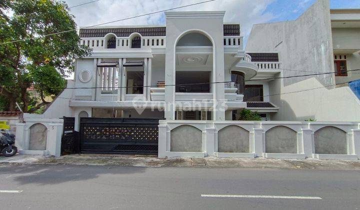 Quick Sale Classic House in Denpasar, Bali  1