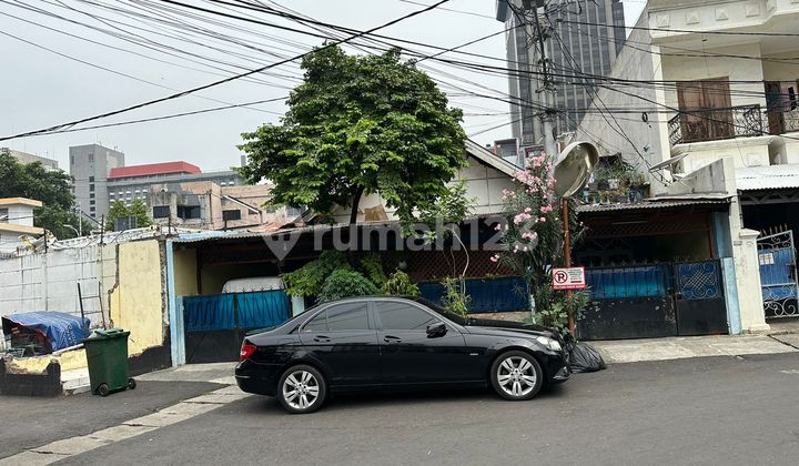 For Quick Sale Kebon Sirih House, Jakarta