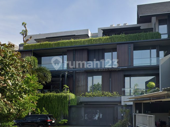 Rumah Termewah se-Komplek Daan Mogot Baru, Jakarta Barat Rumah Termewah se-Komplek Daan Mogot Baru, Jakarta Barat