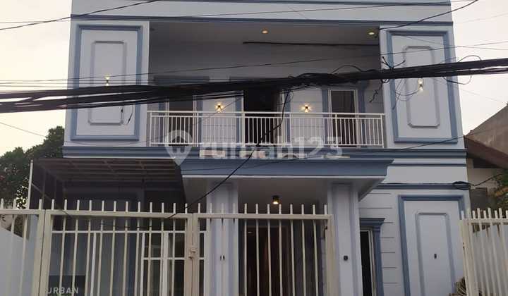 For Sale: 51-Room Boarding House in Kemanggisan, New Building 2022, 300m2, Land Certificate, Wide Road For Sale: 51-Room Boarding House in Kemanggisan, New Building 2022, 300m2, Land Certificate, Wide Road