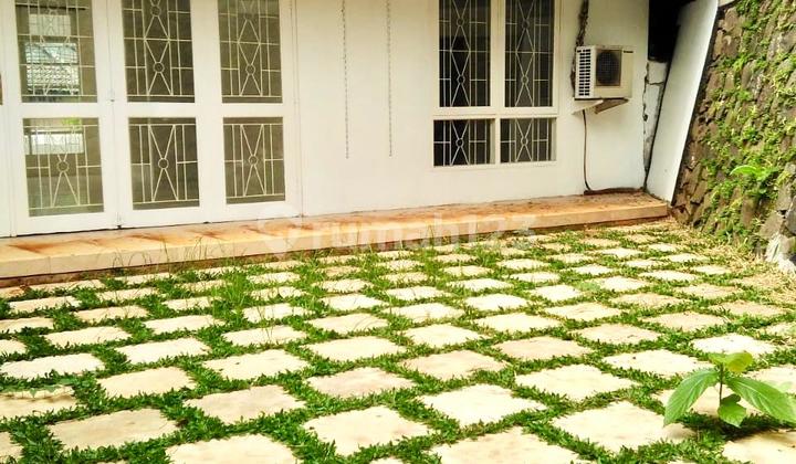 Rumah Besar di Flaminggo Bintaro Sektor 9 2