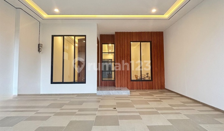 Brand New Rumah Pondok Indah Dengan Swimming Pool  2