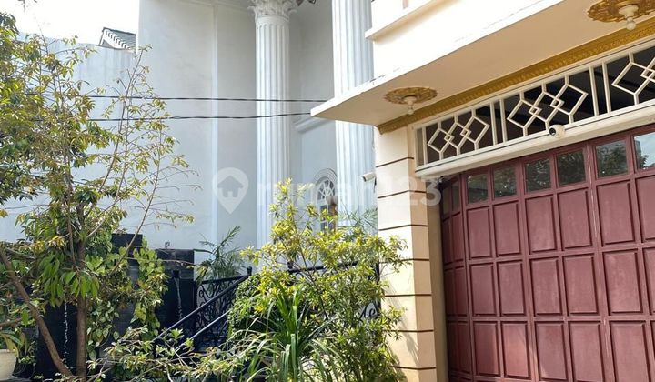 Rumah Mewah di Jatibening Pondok Gede Bekasi Rumah Mewah di Jatibening Pondok Gede Bekasi