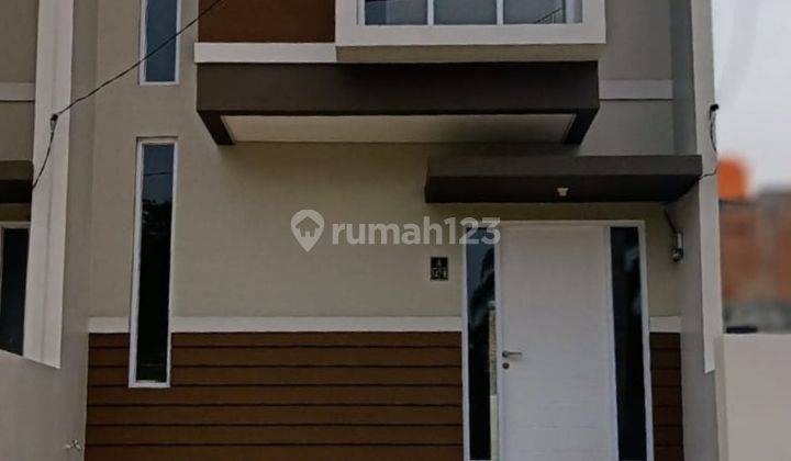 Rumah 2 lantai Pamulang vila Dago Rumah 1