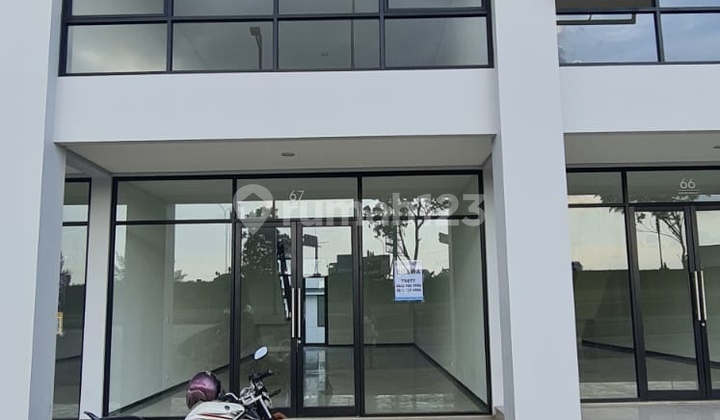 Lokasi Strategis, Disewakan Ruko 2 Lantai Kawasan Rolling Hills Karawang Barat 3