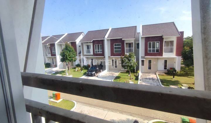 kan Rumah 2 Lantai Cluster Elora Ka 3 Summarecon Emerald Karawang