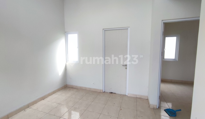 Disewakan Rumah 1 Lantai Cluster Sevanti Gg 5 Summarecon Emerald Karawang 3