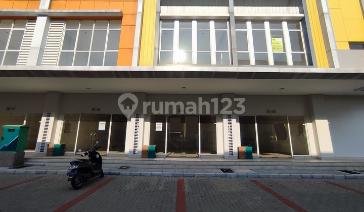 For Rent: 2-Storey Shop House Sapphire Bc 11 Summarecon Emerald Karawang