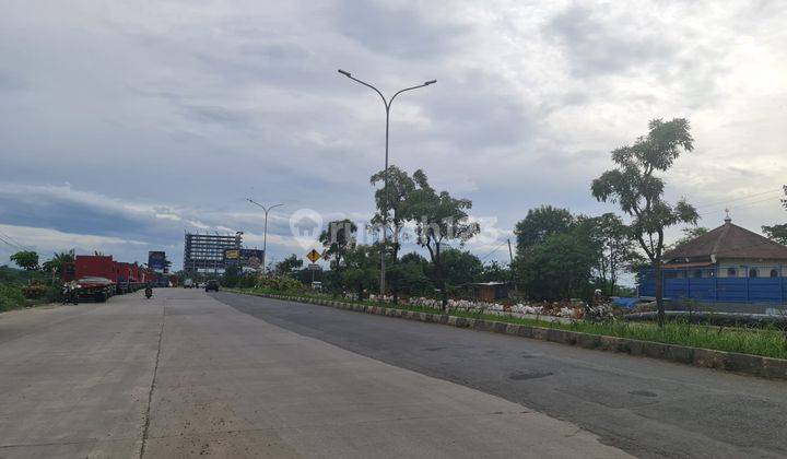 Dijual Cepat Bengkel Gudang Lokasi Strategis Jalan Utama Interchange Karawang Barat 2