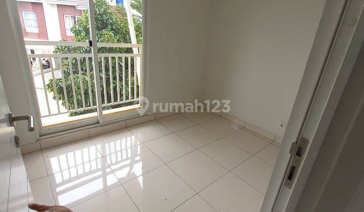 Disewakan Rumah 2 Lantai Cluster Advani Li 10 Summarecon Emerald Karawang 12