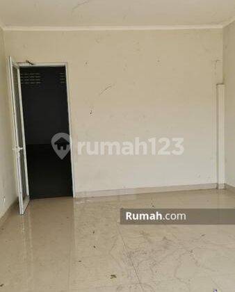 Lokasi Strategis, Disewakan Gudang Multifungsi di Kawasan 3 Bisnis Center Karawang Timur 4