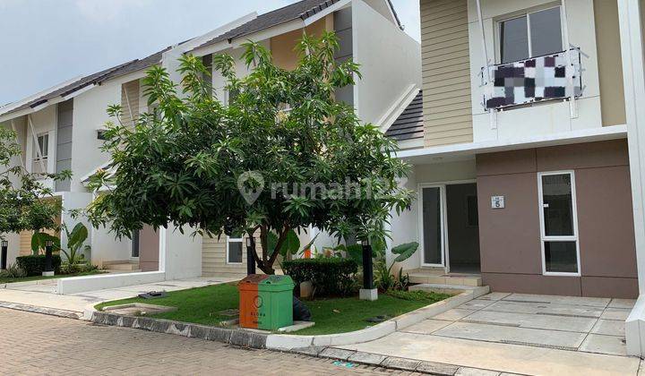 Disewakan Rumah 2 Lantai Cluster Elora Summarecon Emerald Karawang 1