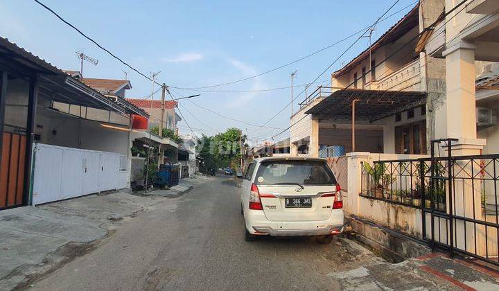 Dijual Cepat Rumah Lokasi Strategis Perumahan Resinda Karawang Barat 2