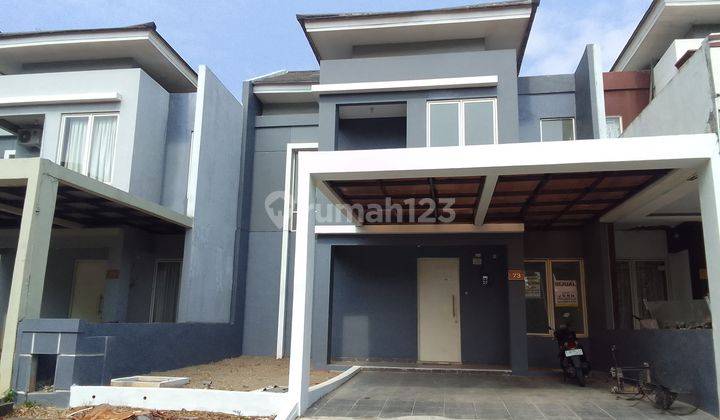 Dijual Cepat Rumah 2 Lantai Cluster Senopati Perumahan Grand Taruma Karawang Barat 2