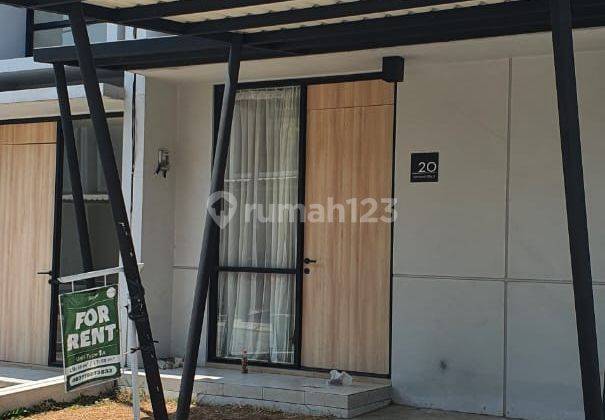 Disewakan Rumah 2 Lantai Furnish Perumahan Rolling Hills Karawang Barat 1