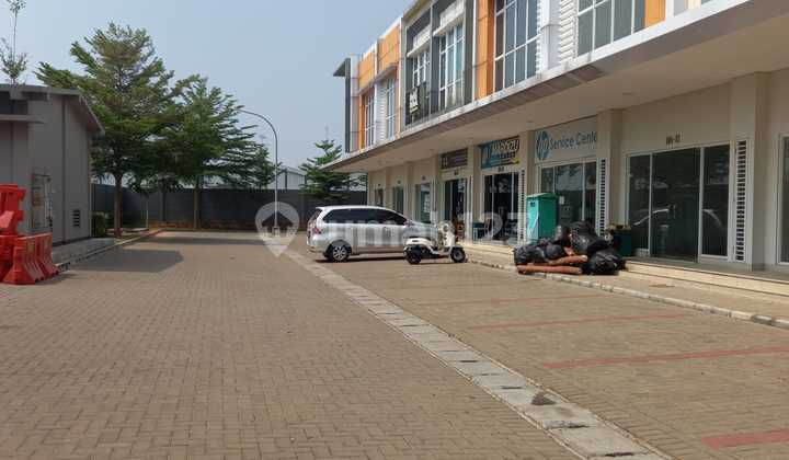 For Rent: 2-Story Sapphire Shop House in Summarecon Emerald Housing, East Karawang 2