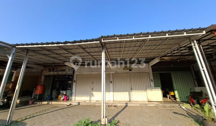 For Rent Fast 1-Story Shop House, Strategic Location on Perumnas Main Road, West Karawang. 1
