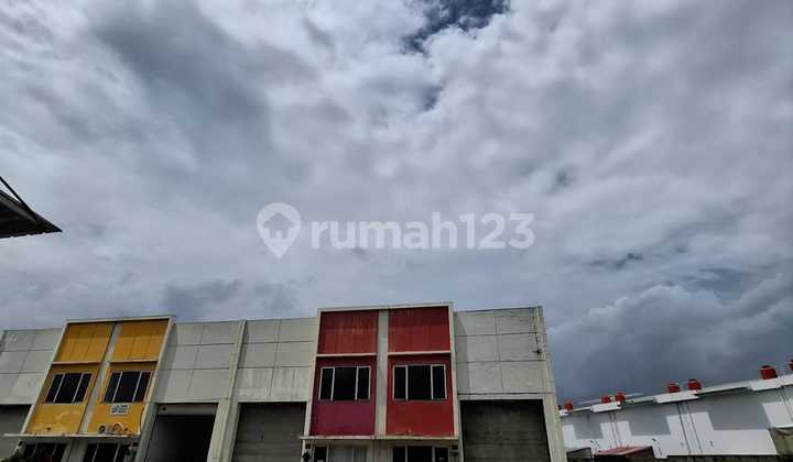 Disewakan Cepat Gudang Murah Siap Pakai Lokasi Jalan Utama Kawasan 3 Bisnis Center Karawang Barat