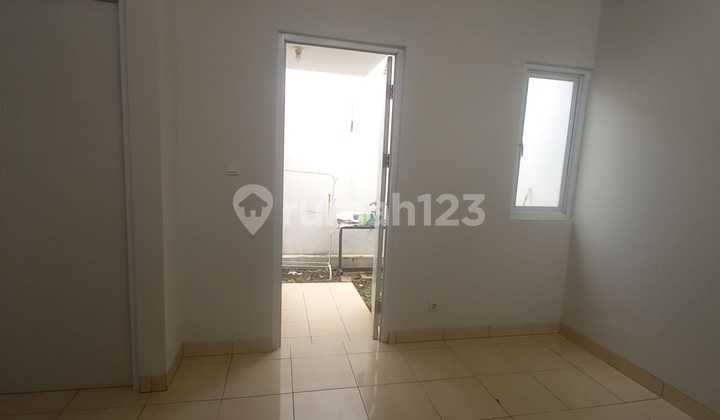 Disewakan Rumah 1 Lantai Cluster Kalista Summarecon Emerald Karawang  2