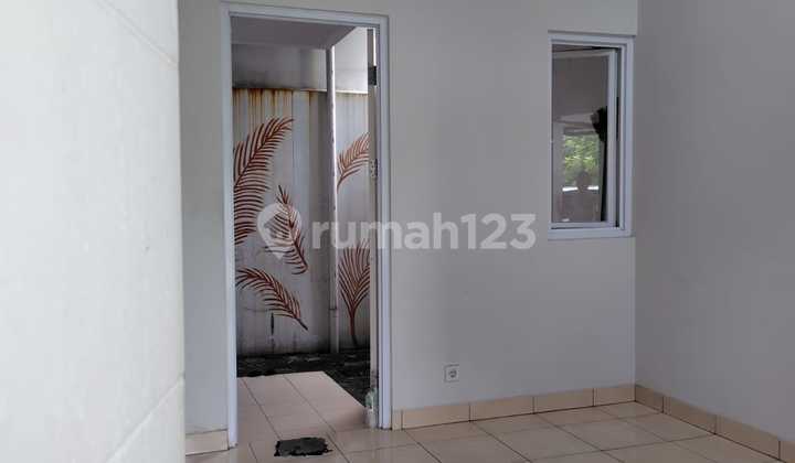 Dijual Cepat Rumah Strategis 1 Lantai di Cluster Kalista Perumahan Summarecon Emerald Karawang 2