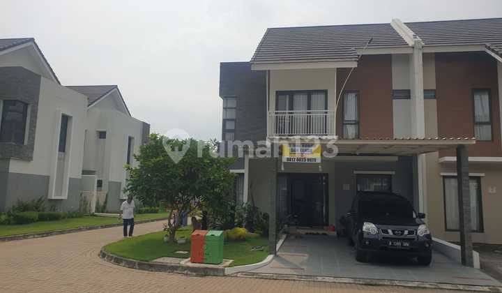 Siap Huni, Dijual Cepat Rumah Hoek 2 Lantai di Cluster Kalista Perumahan Summarecon Karawang Timur 