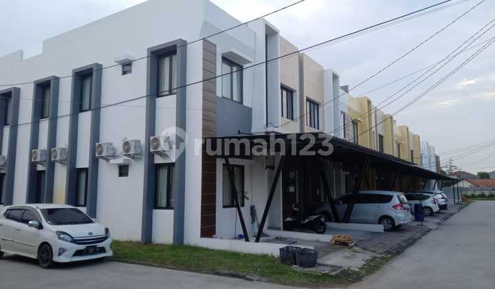 For Quick Rent: Boarding House, Strategic Location on Galuh Mas Main Road, West Karawang