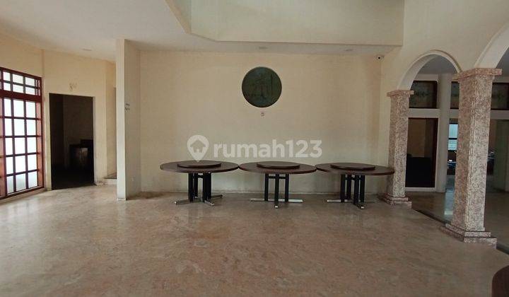 Ruang usaha/ruko/rukan, ex resto Menteng Jakarta pusat. 2