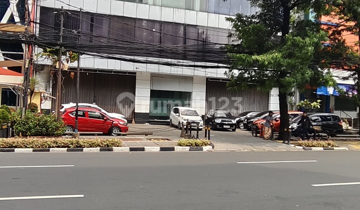 Office building, Melawai Kebayoran Baru
