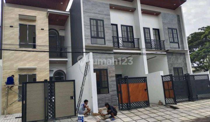 Rumah Cantik 2 Lantai Murah Perumahan Nginden Intan 1