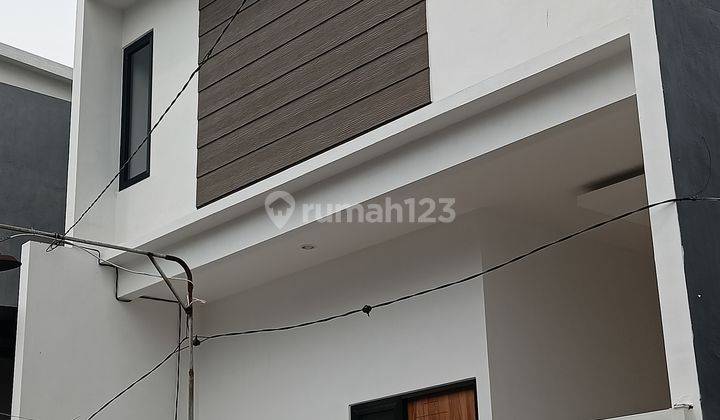 Rumah mewah hook 2 lantai Perumahan semolowaru elok