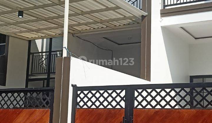 Rumah Mewah Perumahan Penjaringan Sari dekat Merr 2