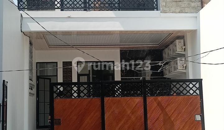 Rumah Kos 2 Lantai Mewah Perum Dekat Kampus Upn
