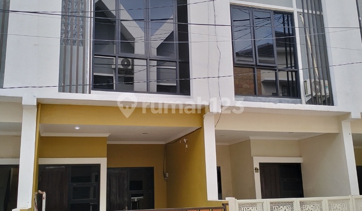 2-Story Boarding House in UPN Campus Residential Area, Eligible for Mortgage 2-Story Boarding House in UPN Campus Residential Area, Eligible for Mortgage